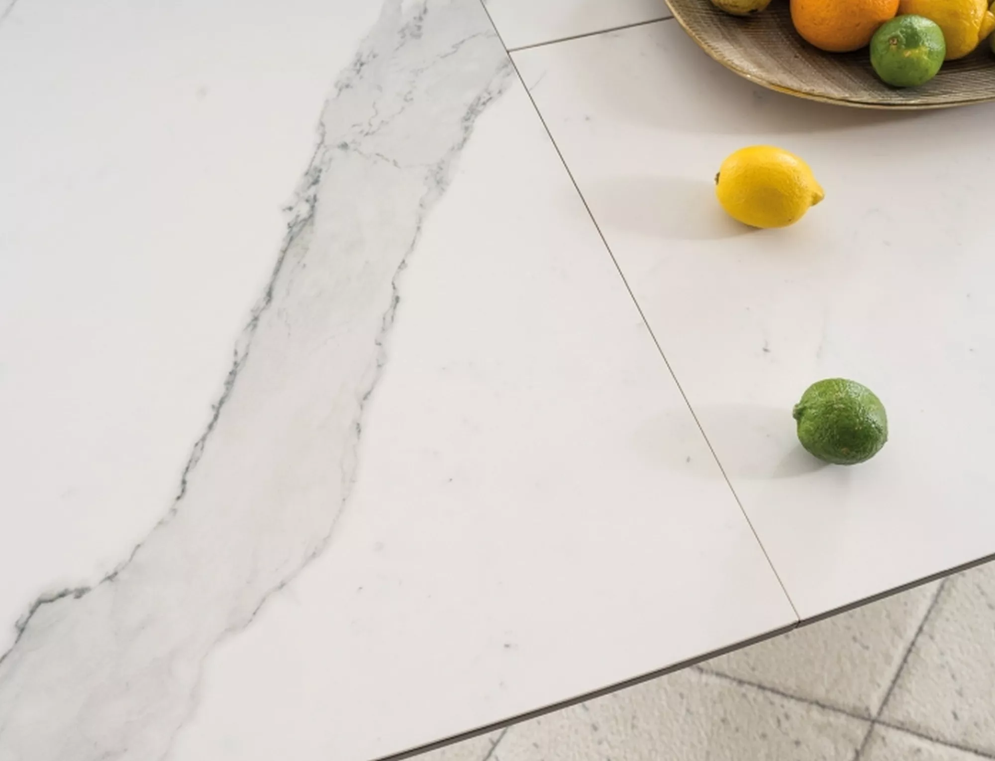 Stół armani ceramic biały efekt marmuru/ czarny mat 160(220)x90