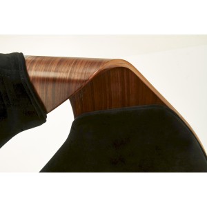 K396 krzesło orzechowy / czarny