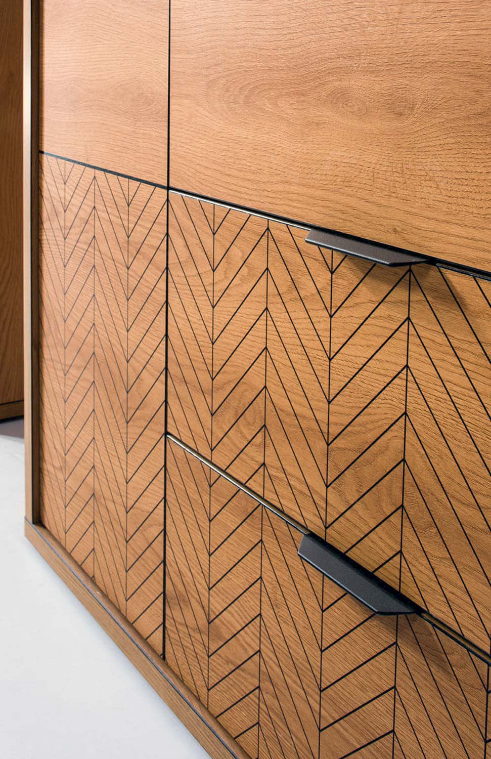 KOMODA FONTI F-4 BEZ NÓŻEK