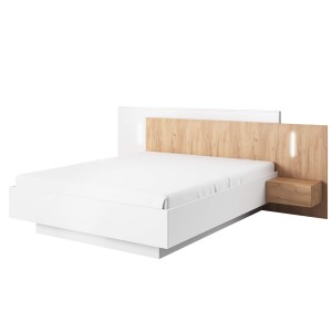 ŁÓŻKO ZE STOLIKAMI B 3D