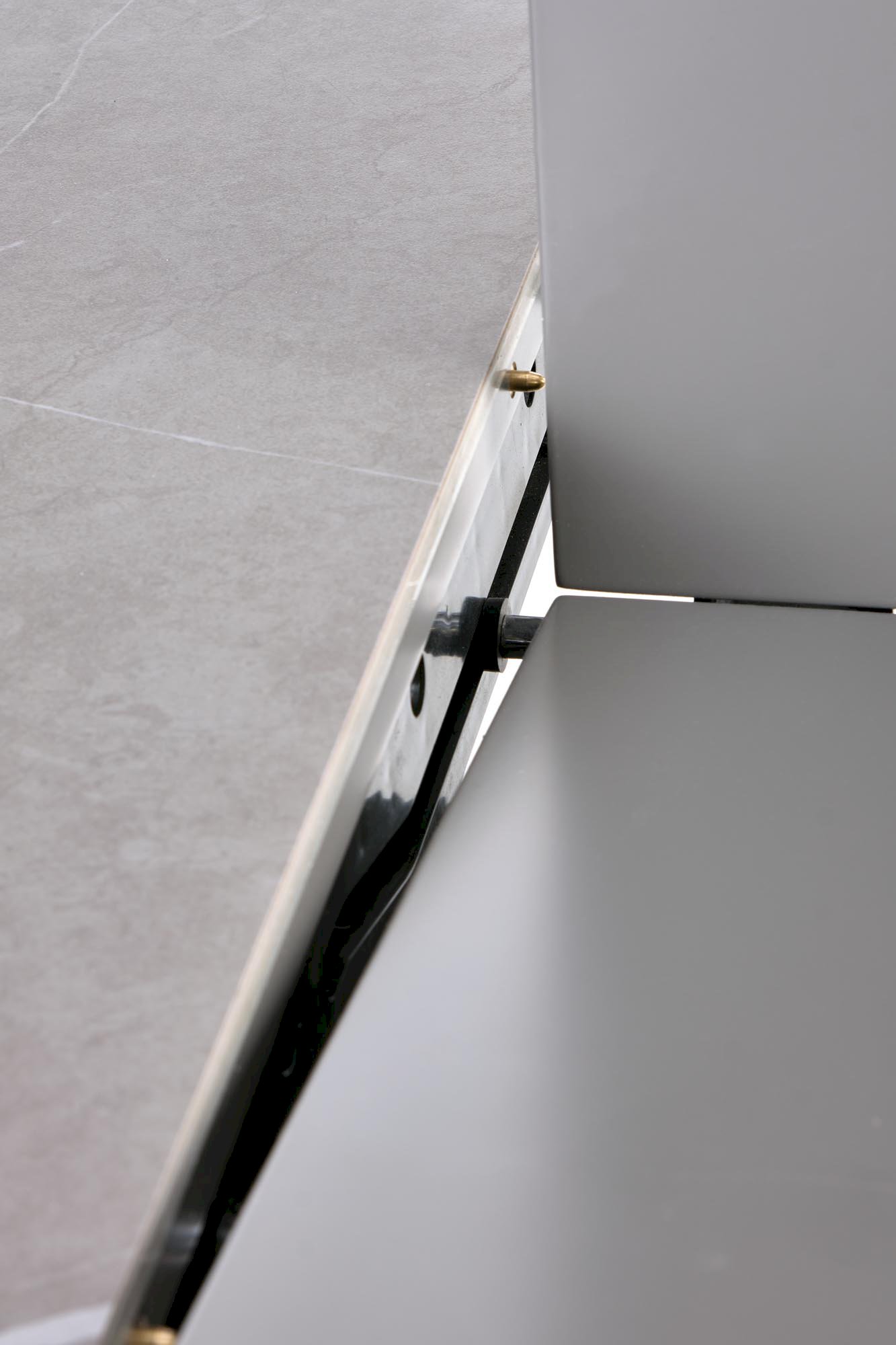 MUSCAT stół rozkładany blat - popielaty marmur, noga - jasny popiel / złoty