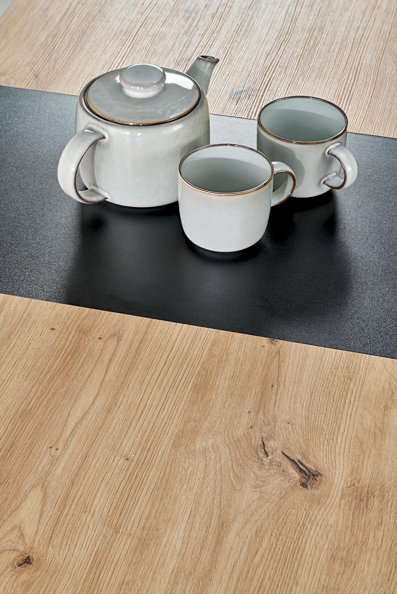 WILSON stół rozkładany, blat - dąb artisan / czarny, nogi - dąb artisan / czarny