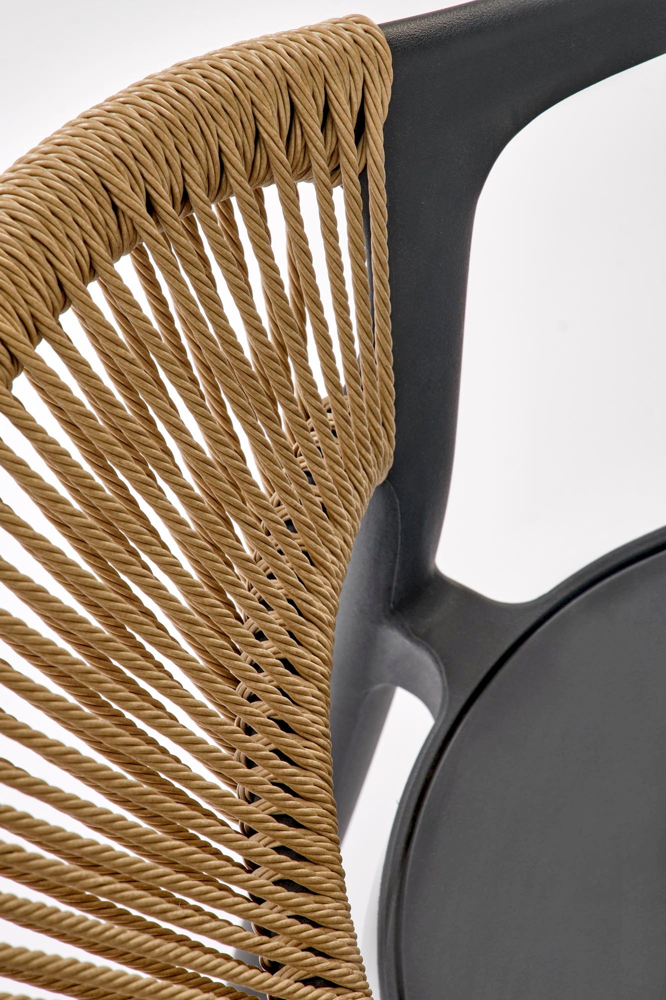 K582 krzesło czarny / naturalny