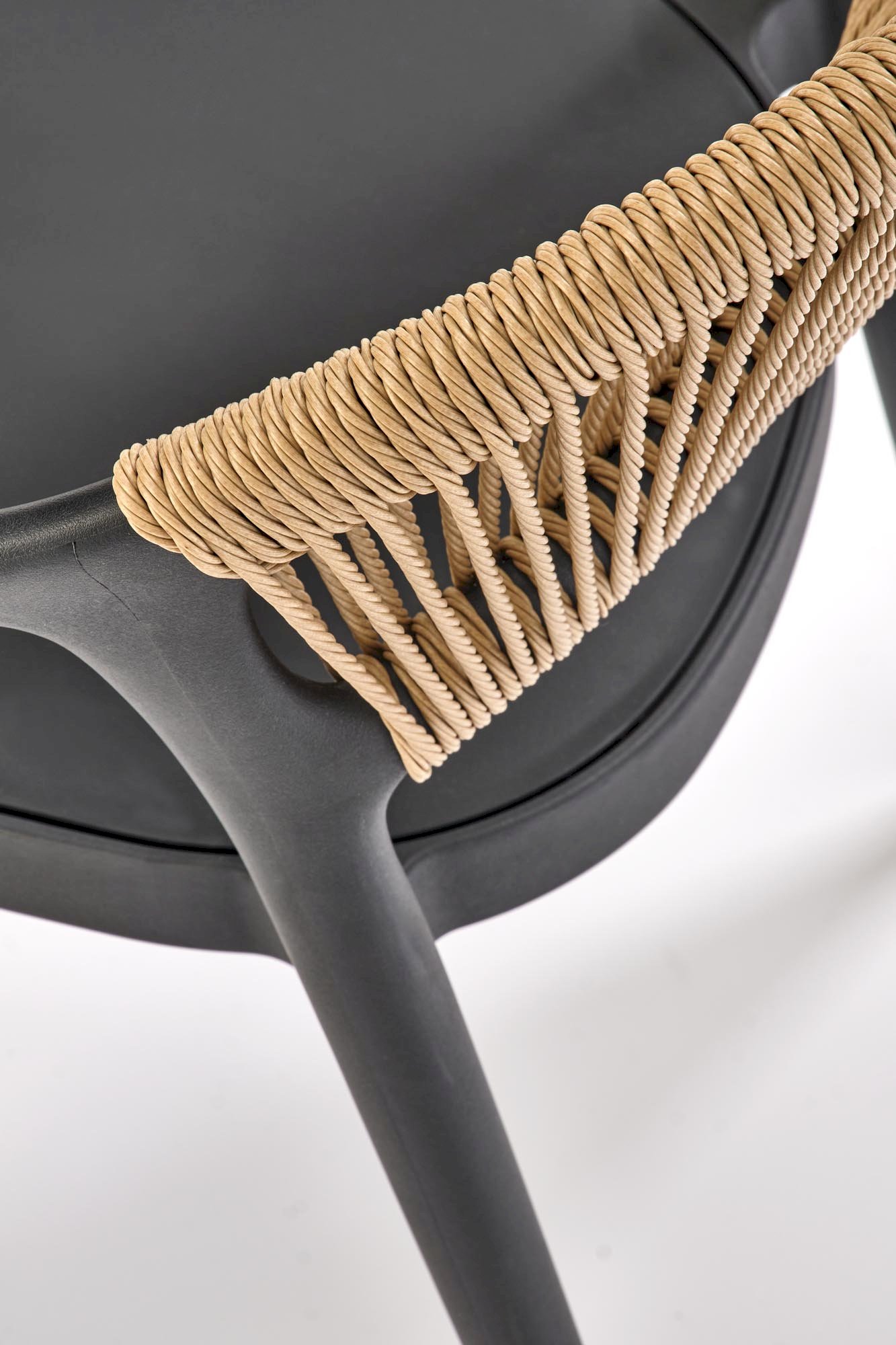 K582 krzesło czarny / naturalny