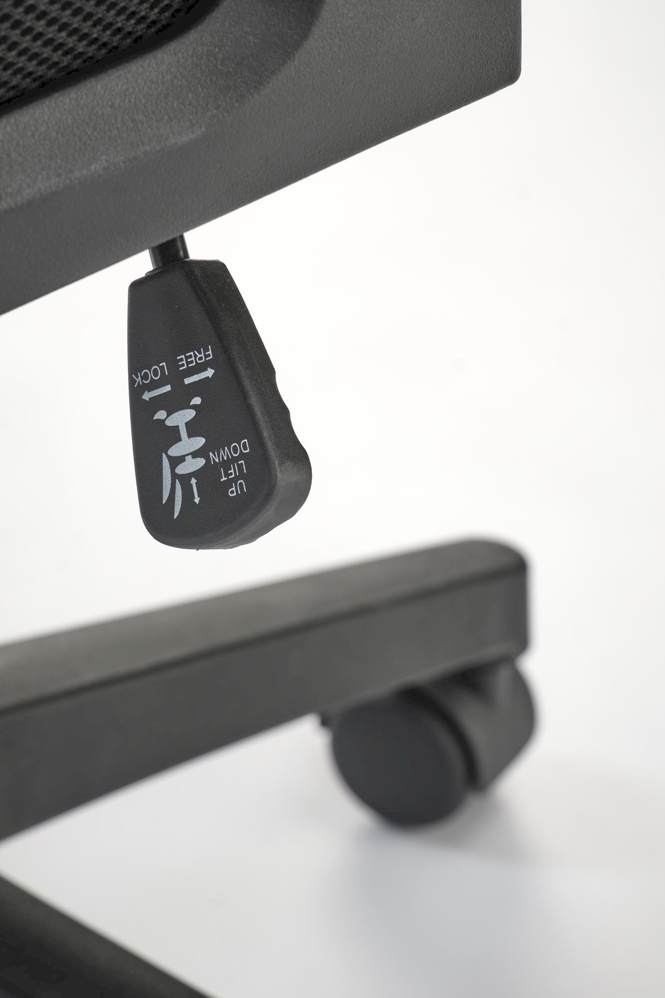 NEGRO fotel gabinetowy czarny