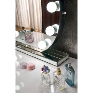 TORANO lustro stołowe z oświetleniem LED