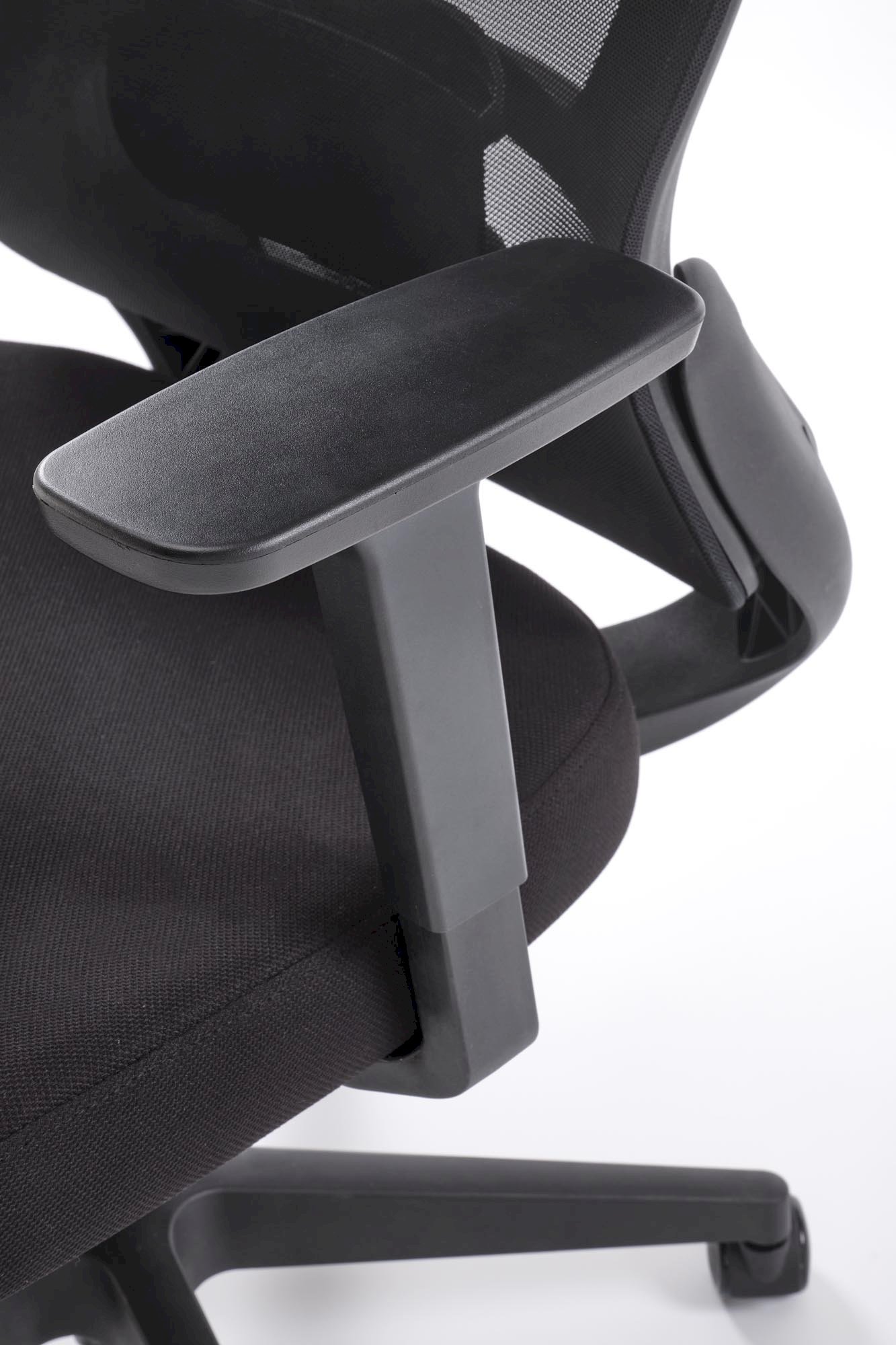 SONAR fotel gabinetowy czarny