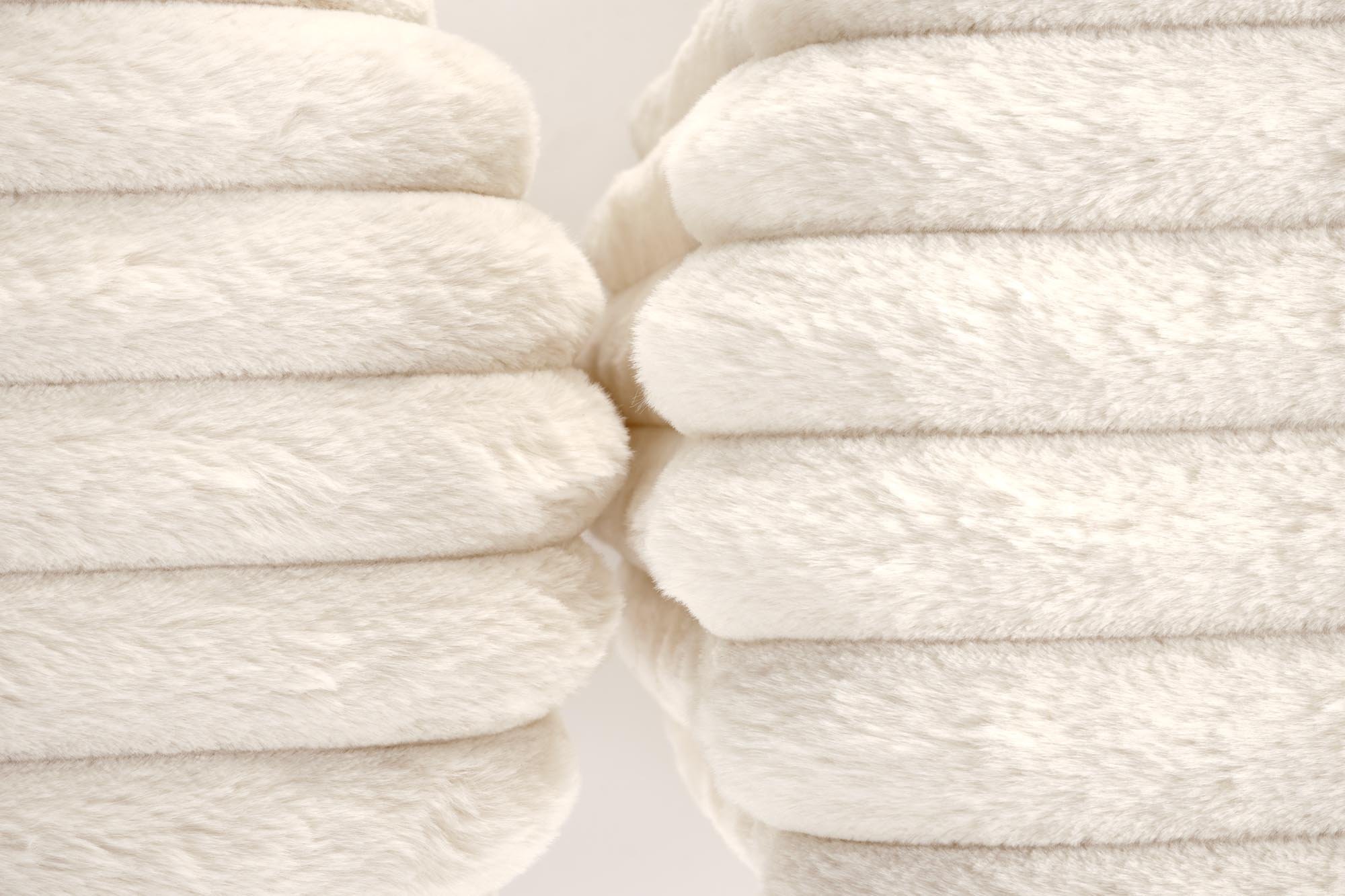 FIDO zestaw 2 puf, kremowy / złoty (1p=1kpl)