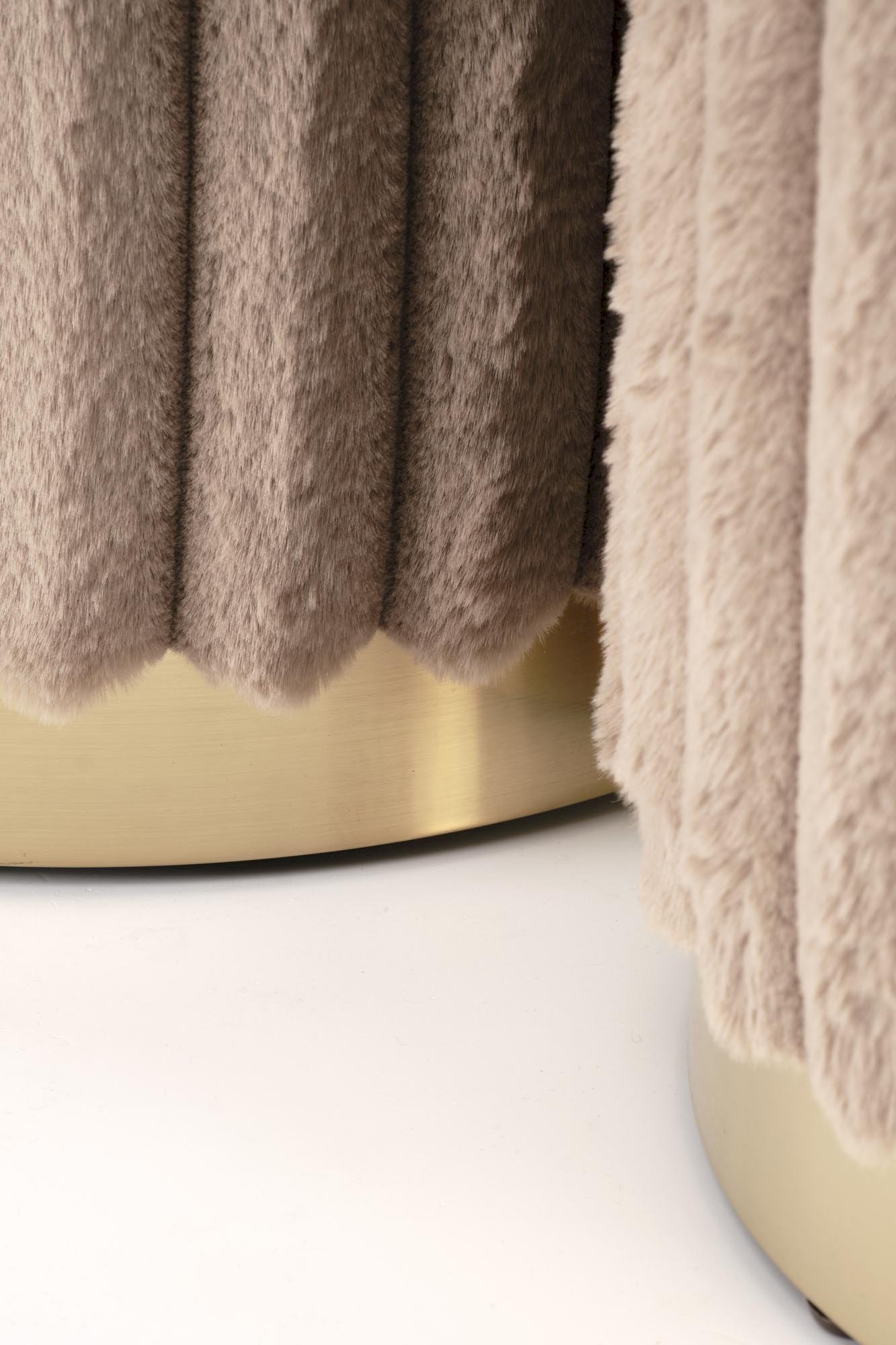 FIDO zestaw 2 puf, cappuccino / złoty (1p=1kpl)