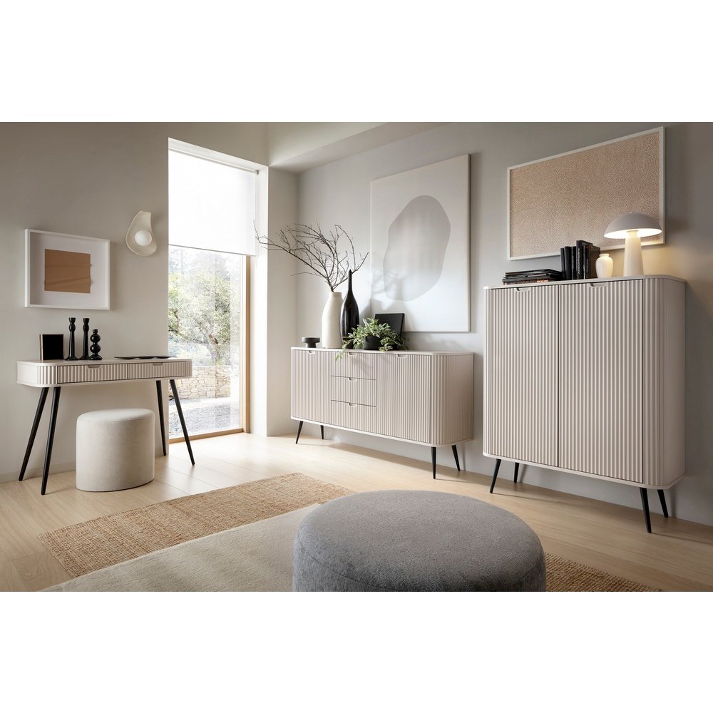 Szafka RTV 168 ZOVA (kaszmir z czarnymi nóżkami)