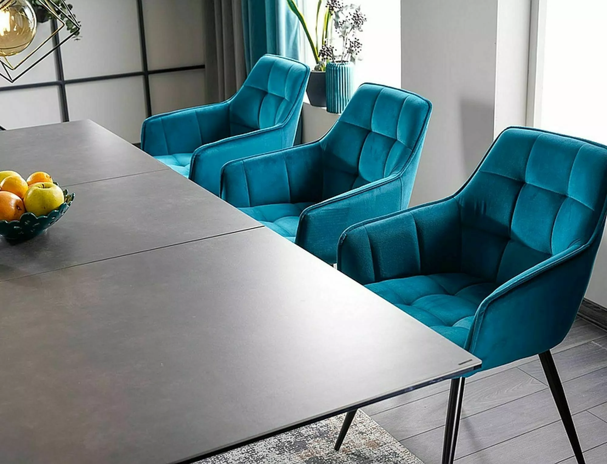 Krzesło lilia velvet czarny stelaż/turkus bluvel 85