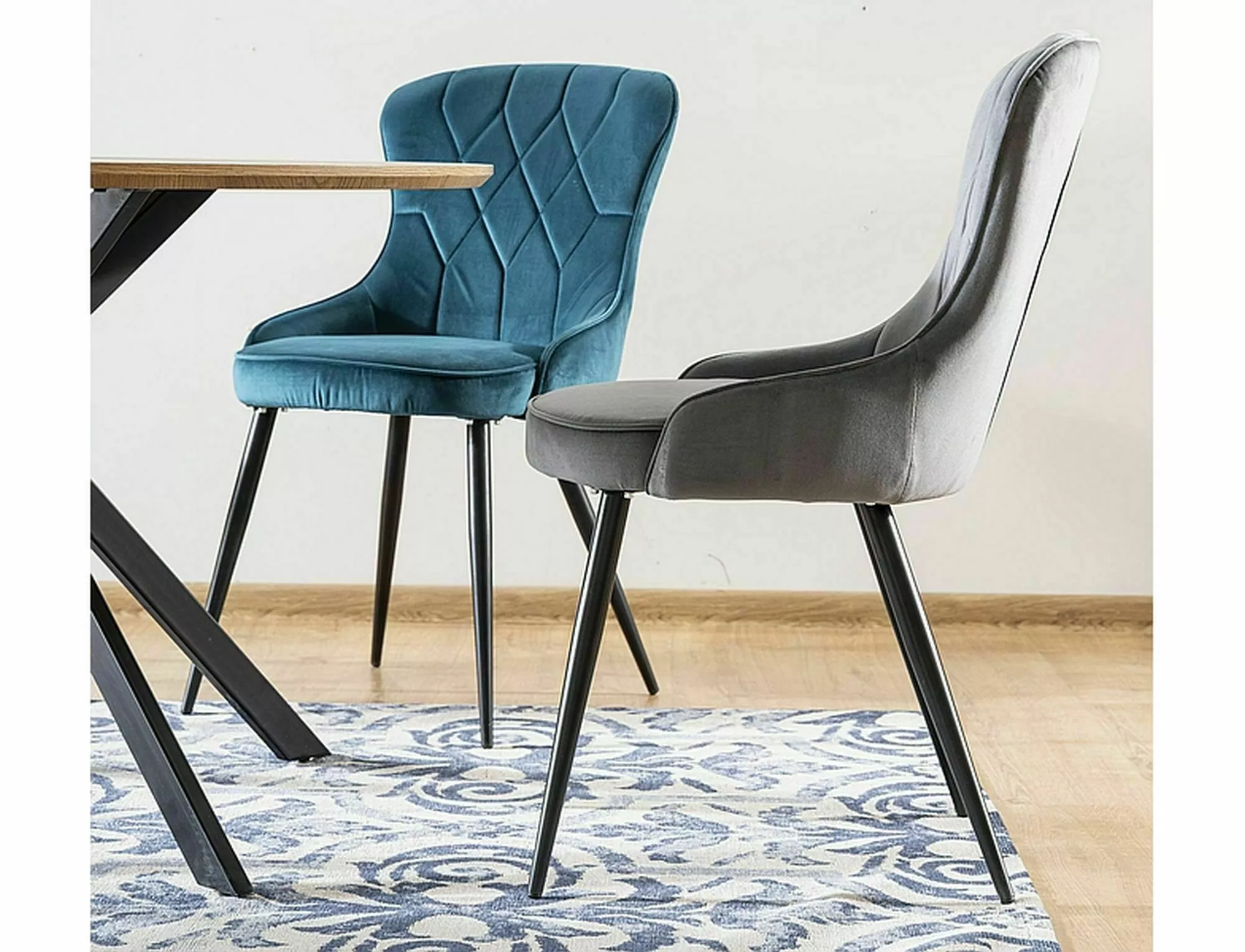 Krzesło lotus velvet czarny stelaż/szary bluvel 14