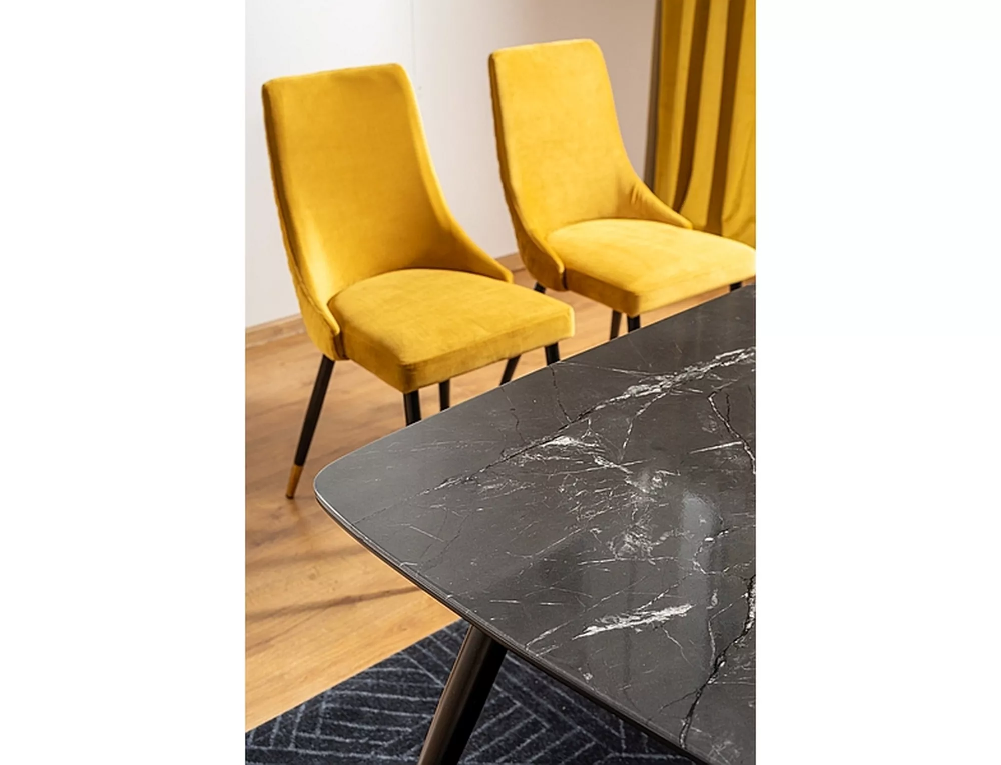 Stół cyryl i czarny efekt kamienia/czarny/złoty stleaż 140x80