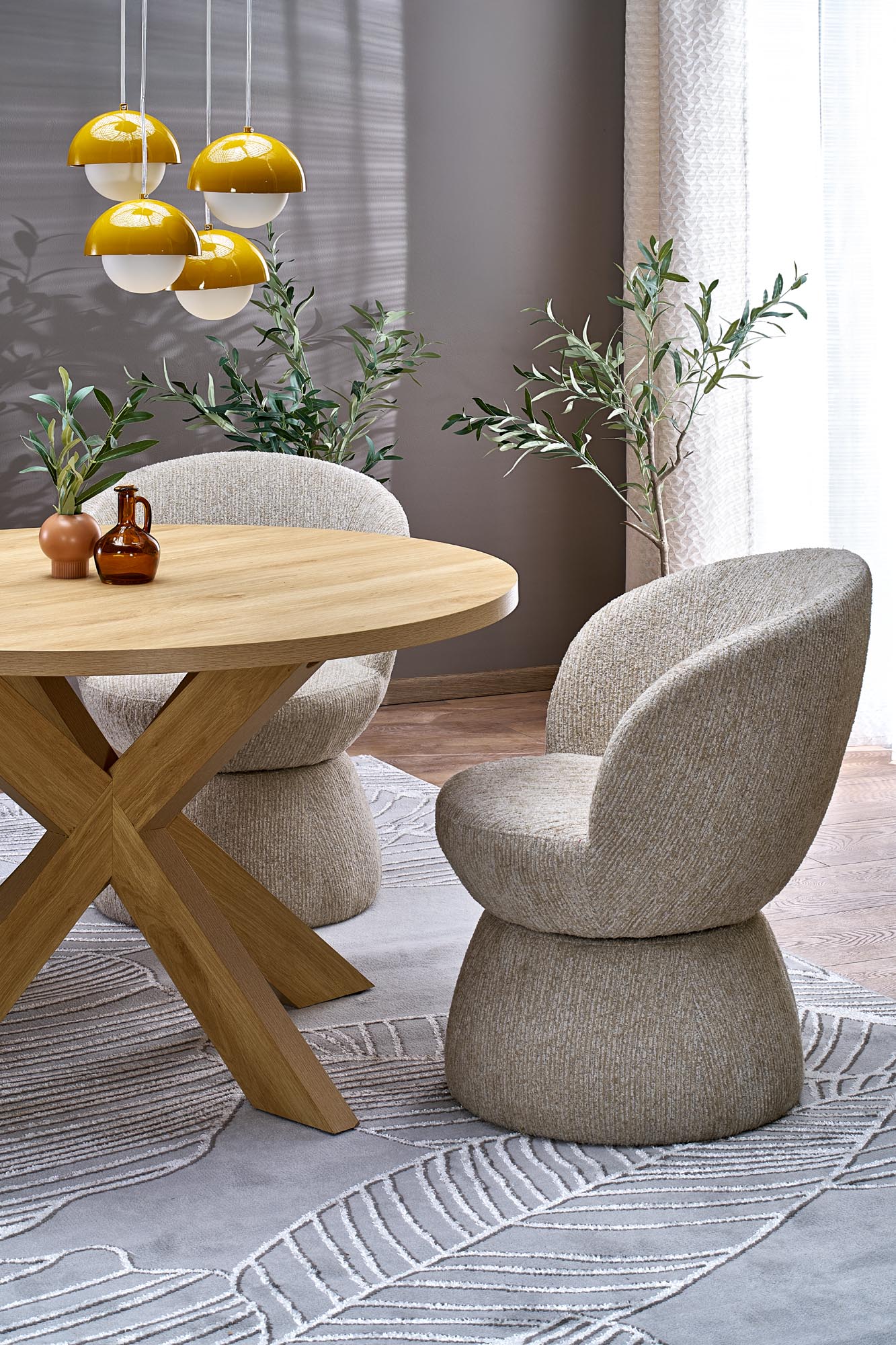 K581 krzesło beżowy