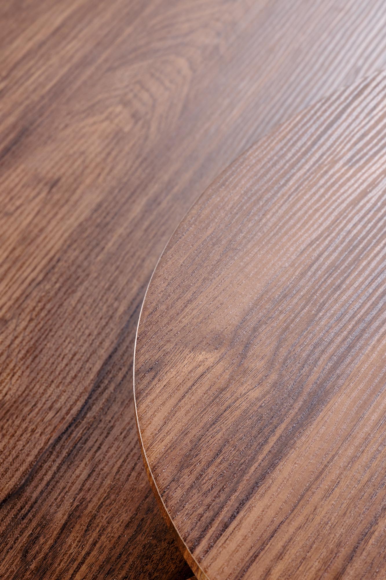 GISELA S ława orzechowy