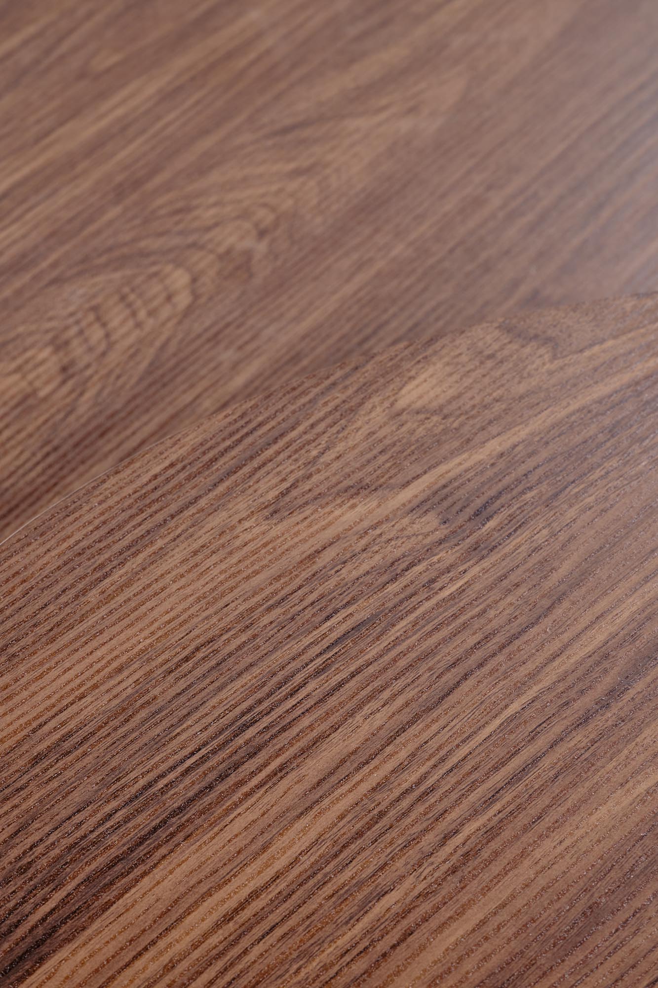 GISELA S ława orzechowy