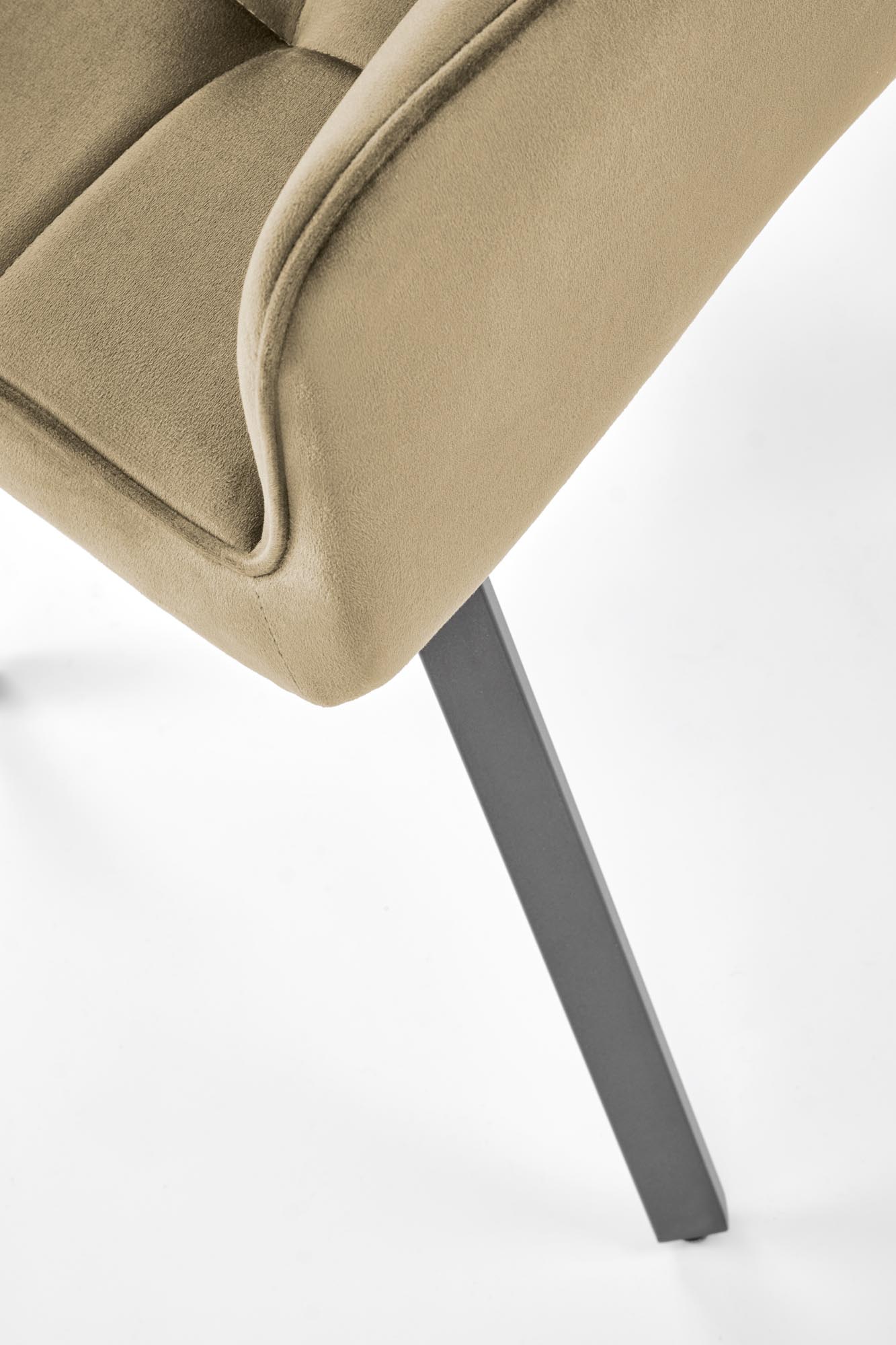 K588 krzesło beżowy